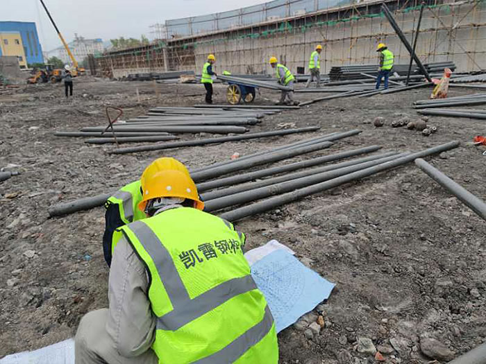 貴州螺栓球網架結構