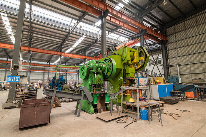 無錫網架配件-錐頭加工車間